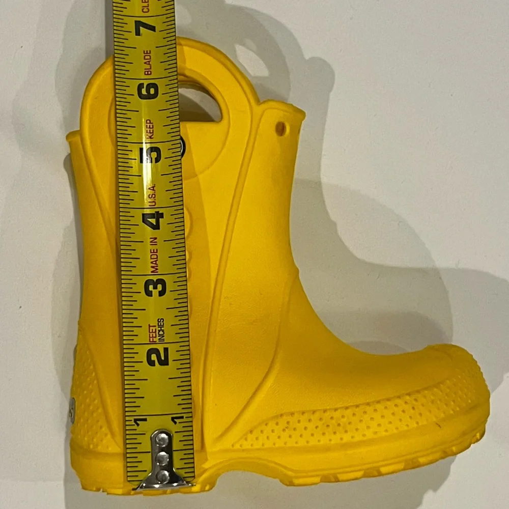 CROCS Toddler Handle It Rain Boots - size 7 - style 12803 Yellow